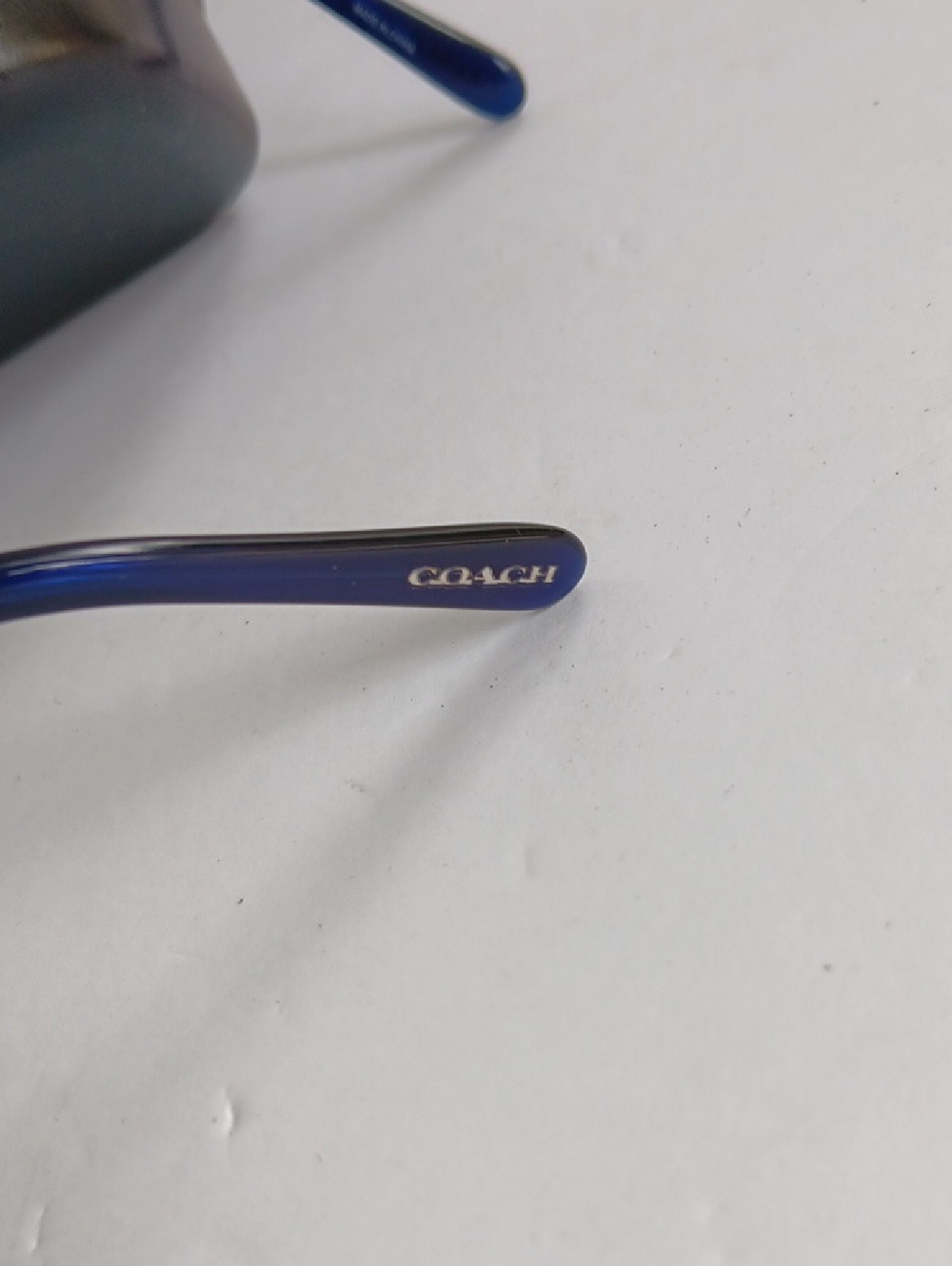 Coach Women's Blue Gradient Cat-Eye Sunglasses Horse & Carriage  HC8348U  NWOT - Picture 16 of 16